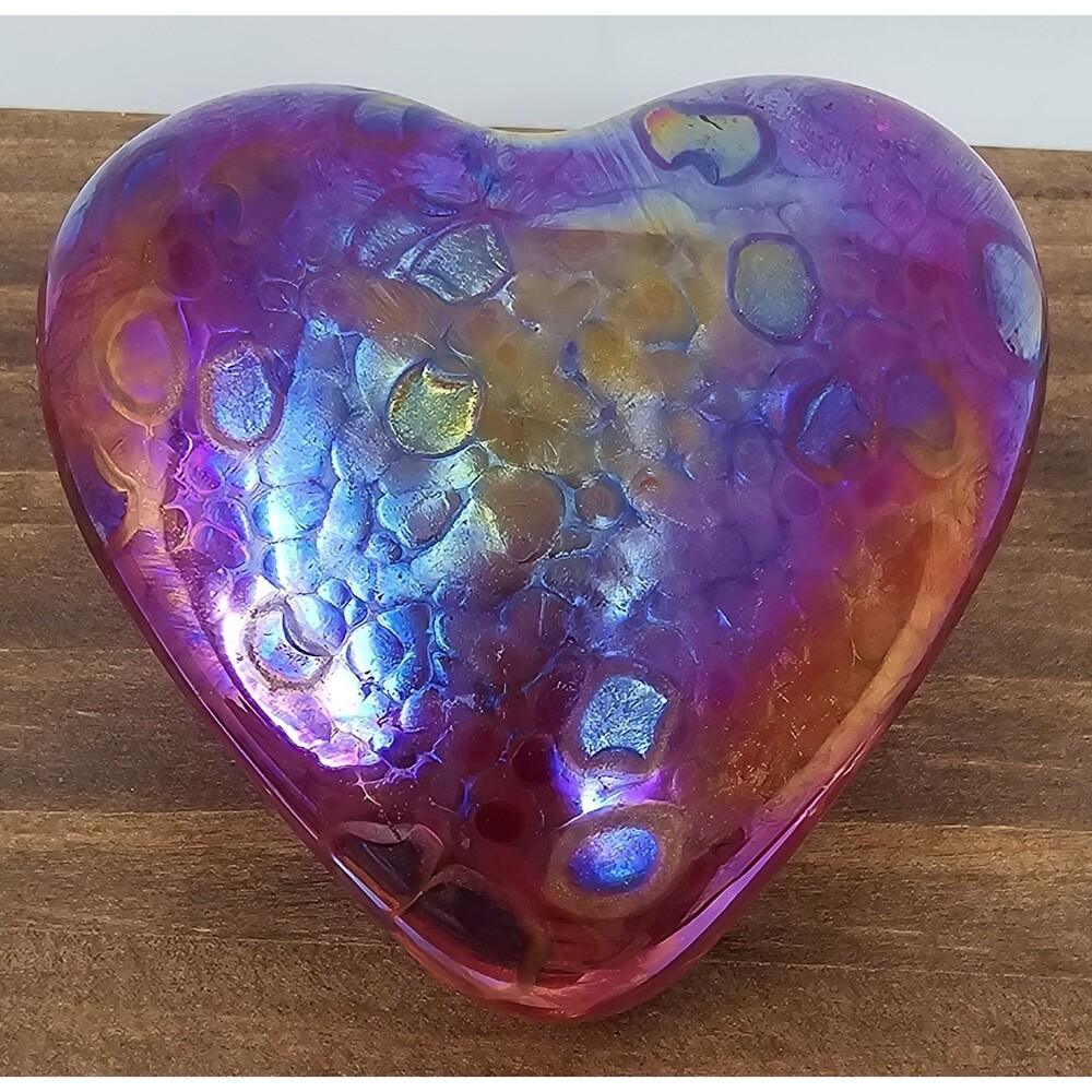 Roger Vines 1997 Iridescent Pink Heart Shaped St Helens Ashes Paperweight Signed